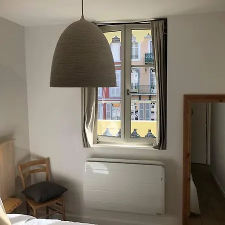 Le Neouvielle Apartment